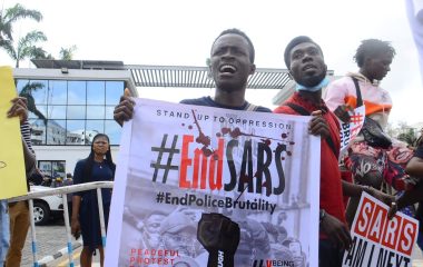 Young middle-class Nigerians are desperate to leave the country: insights into why