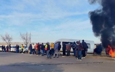 Mangaung shutdown turns to looting of immigrant-owned shops