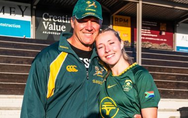 Full Green and Gold circle for proud Snyman family
