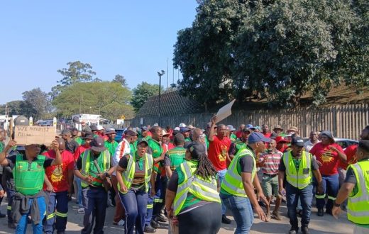 Sugar workers down tools | GroundUp