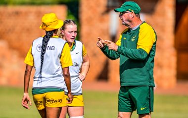 Alexander thanks outgoing Springbok Women coach Swys de Bruin