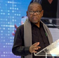 Nzimande urges research funding beyond leading universities